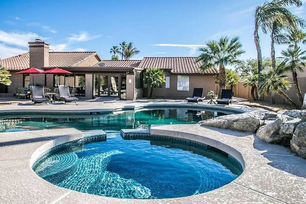 Best Location In Scottsdale, 8 Bedroom House, Heated Pool, Spa, Game Room, Bbq, Putting Green 凤凰城 0*,  美国