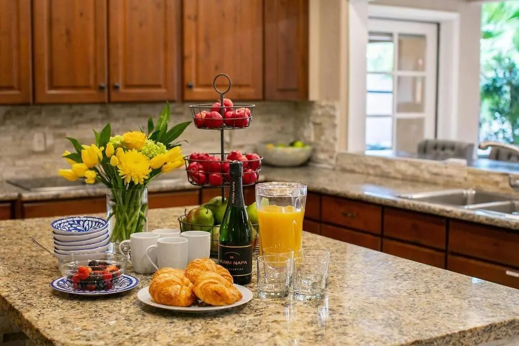 度假居 Best Location In Scottsdale, 8 Bedroom House, Heated Pool, Spa, Game Room, Bbq, Putting Green 凤凰城